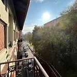 A House - Cozy Apartment At Noce District